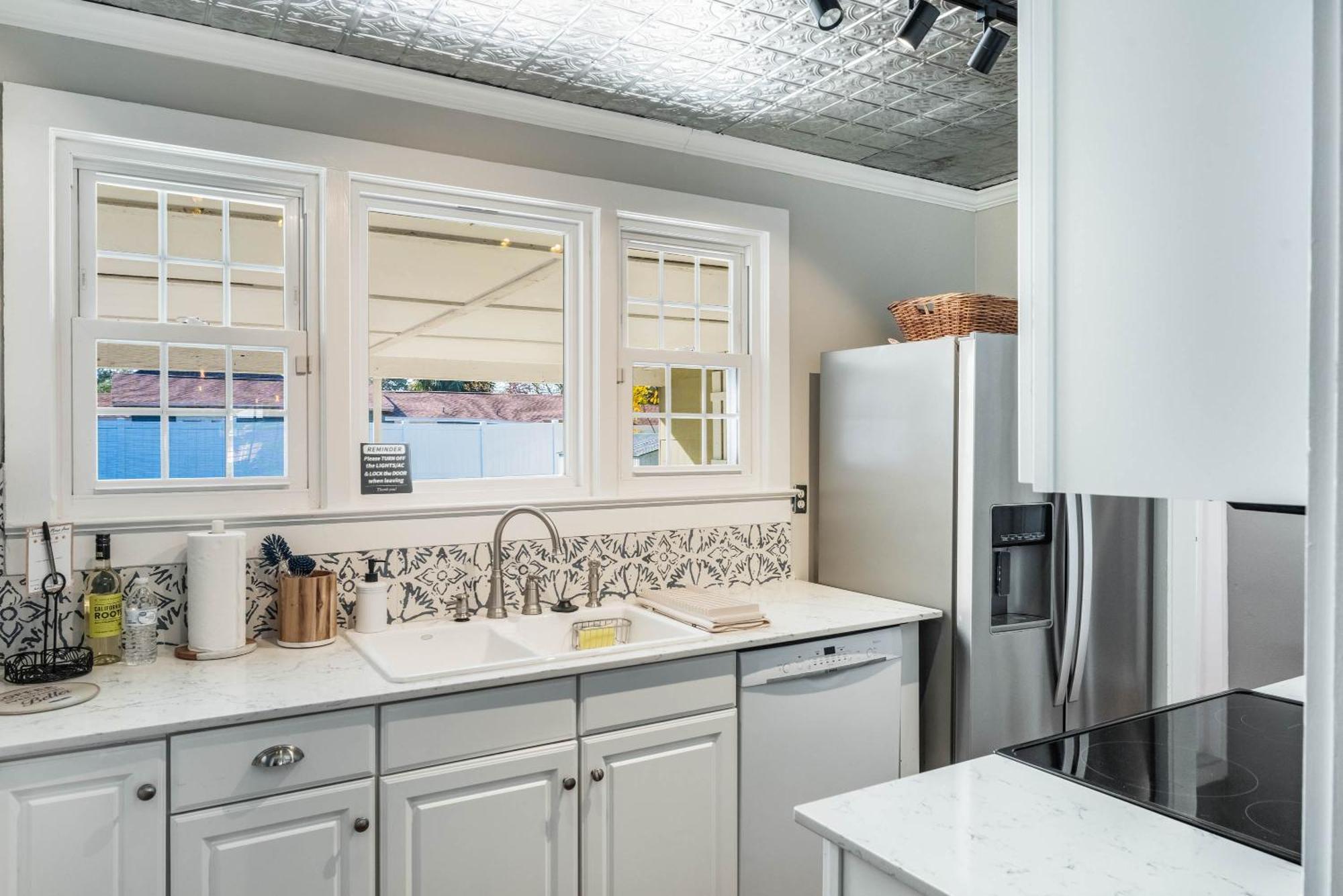 Sanford'S Haven, 3 Bedroom, Sleeps 7 Esterno foto
