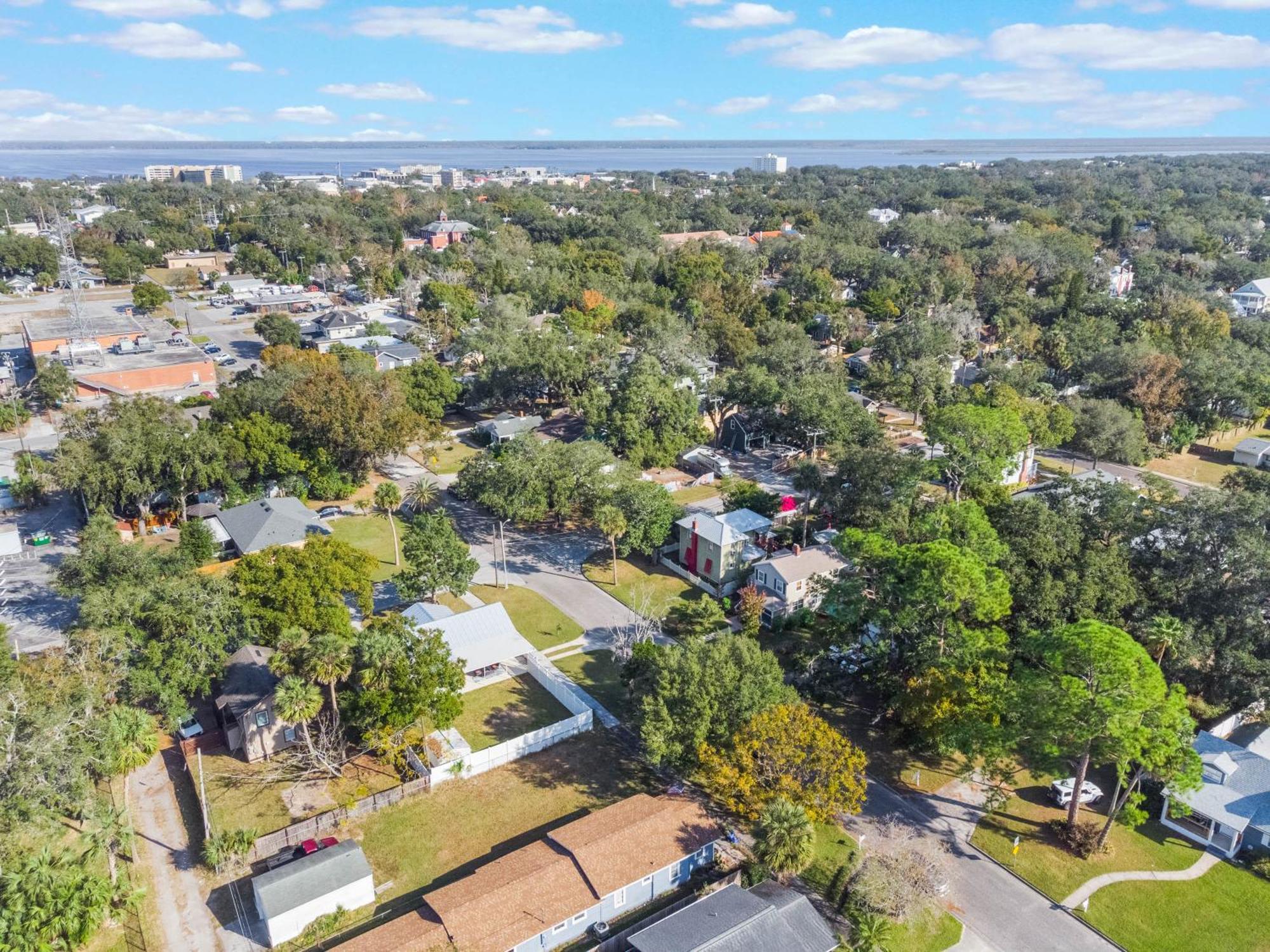 Sanford'S Haven, 3 Bedroom, Sleeps 7 Esterno foto
